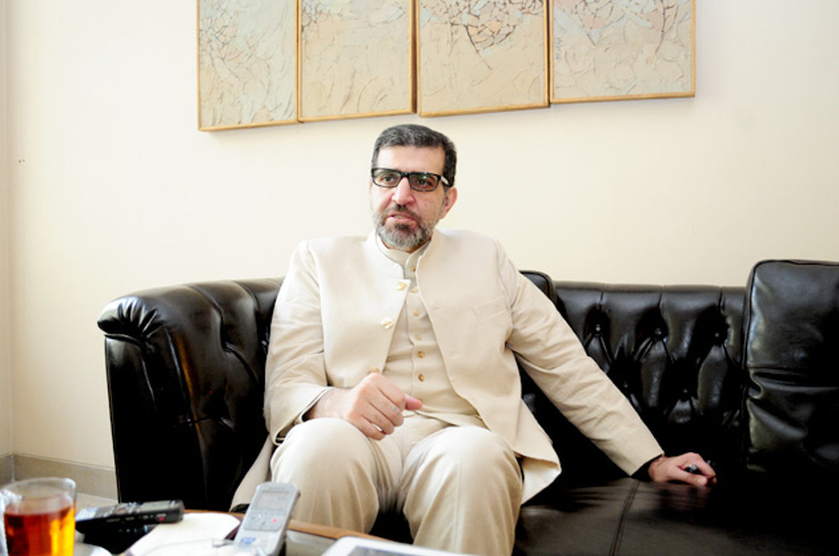 صادق خرازی : باید با روحانی مذاکره‌و‌چانه‌زنی‌کنیم /اگر آقای روحانی احساس امنیت بکند، گردش به راست می‌کند