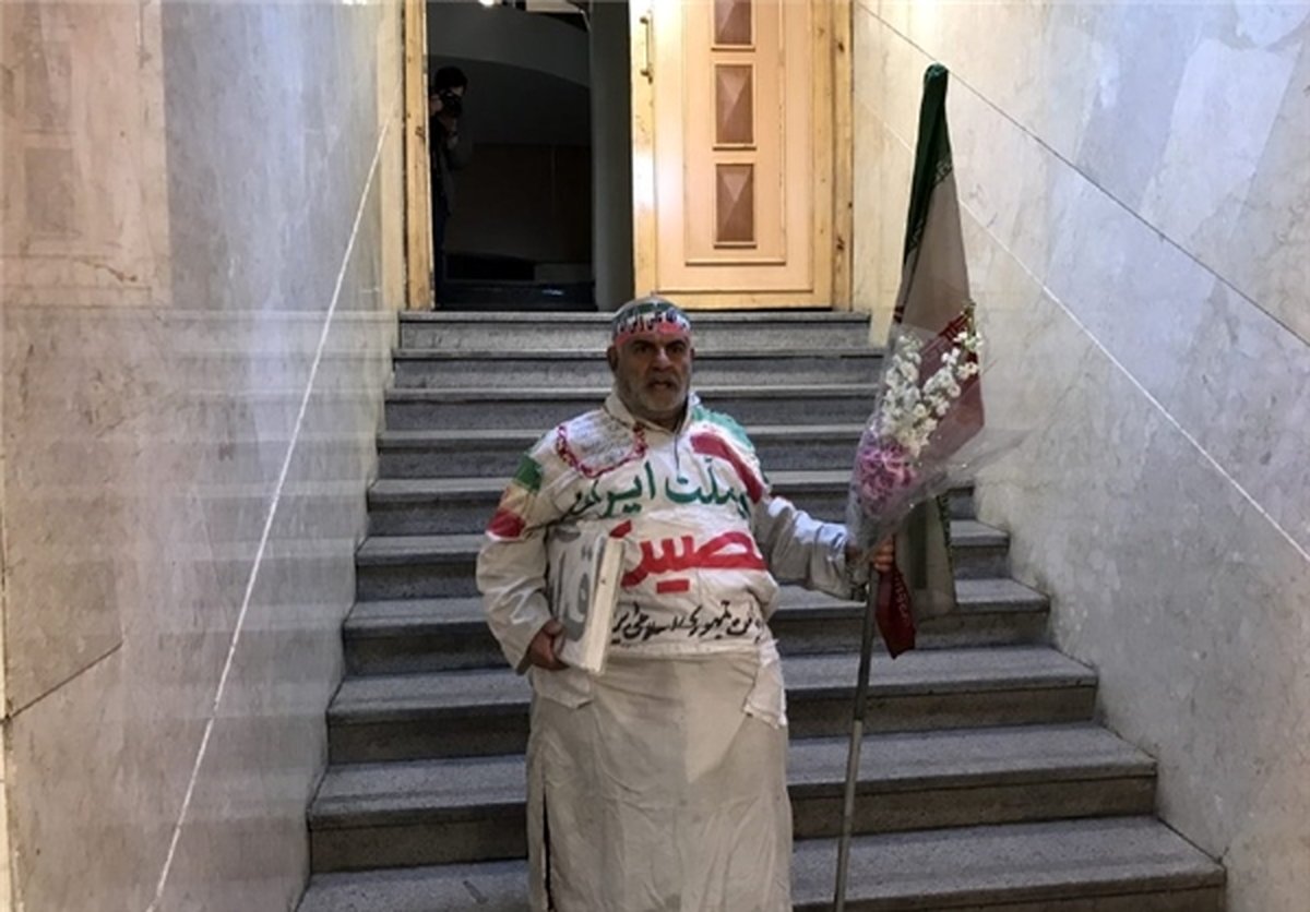 عجیب و غریب ها در ستاد انتخابات