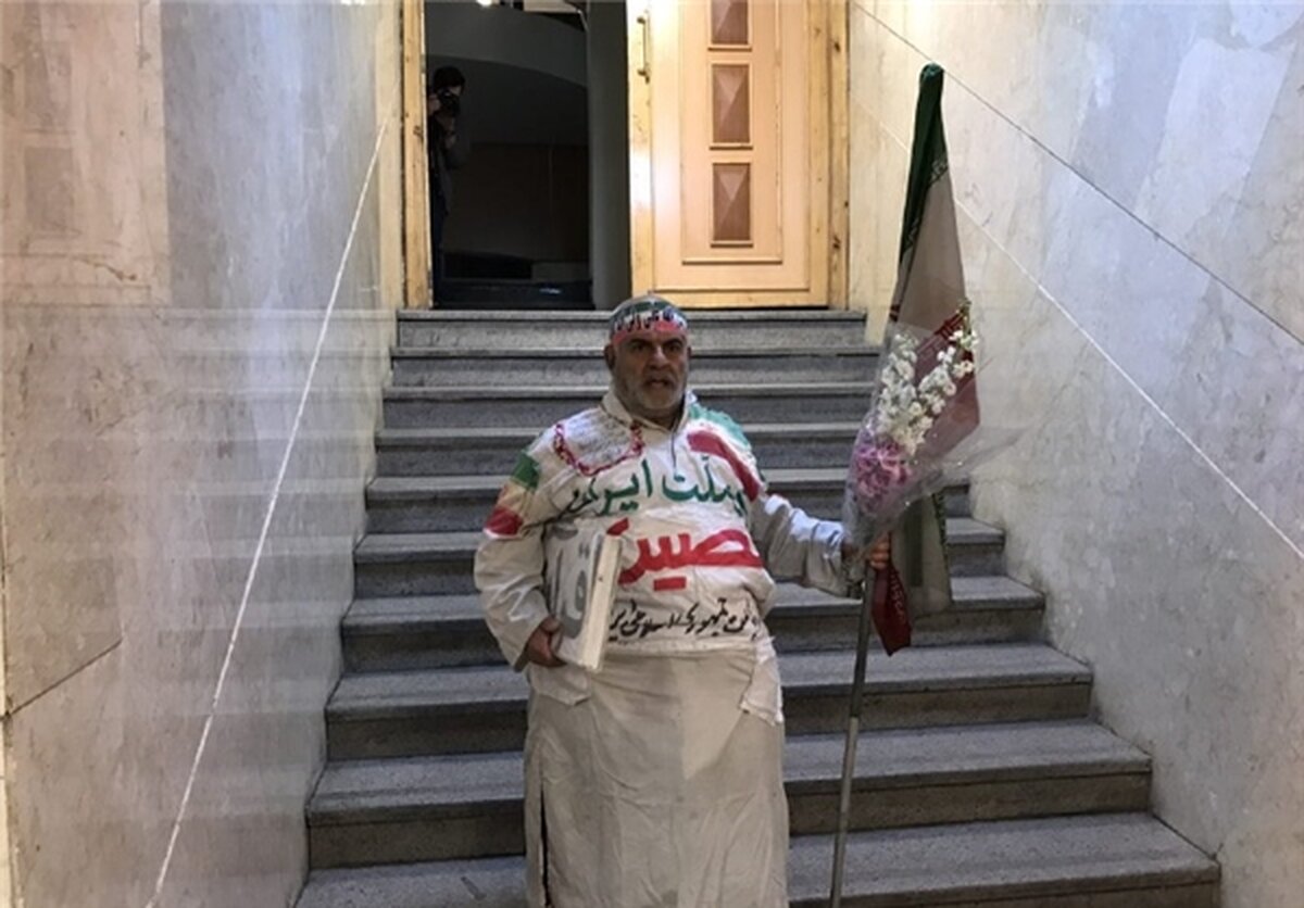 عجیب و غریب ها در ستاد انتخابات