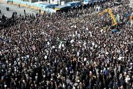 -->-->-->تشییع پیکر آیت الله واعظ طبسی