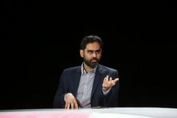 نماینده تندروی حامی جلیلی:زنگنه و آخوندی و حسن روحانی باید محاکمه شوند