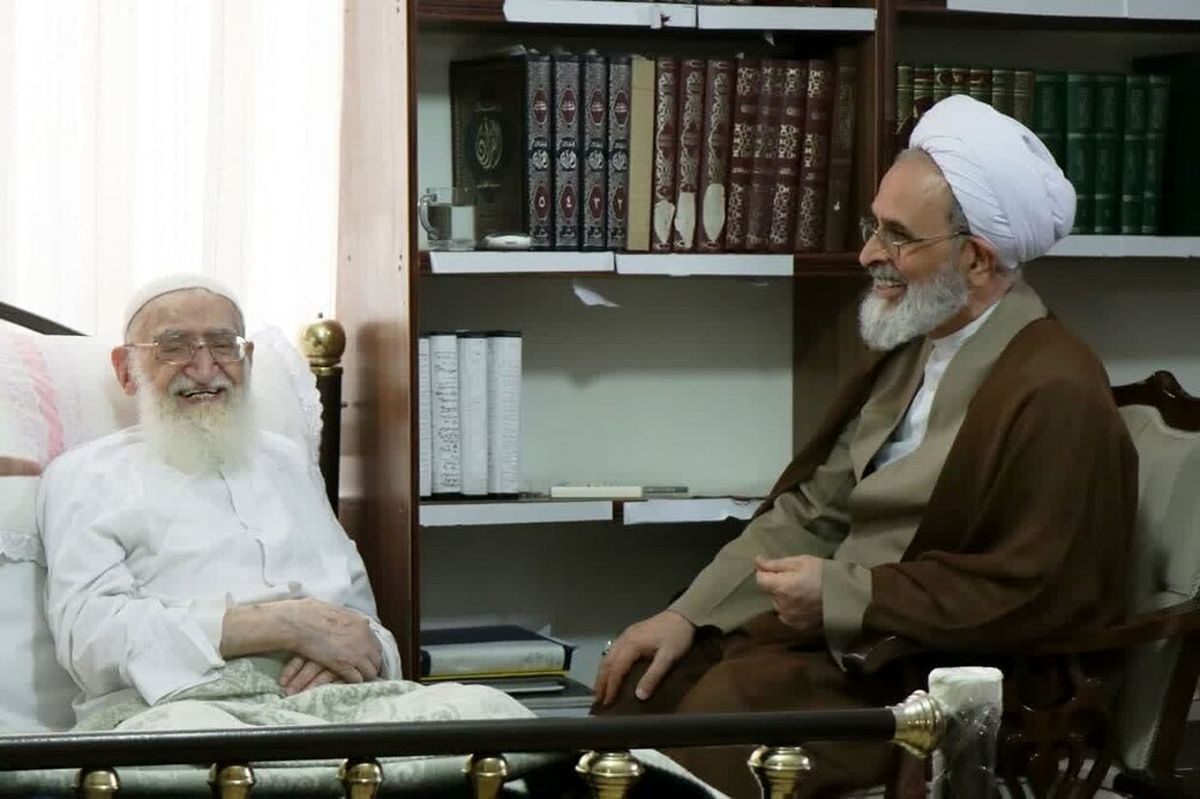 اولین تصاویر از آیت الله نوری همدانی بعد از مرخص شدن از بیمارستان