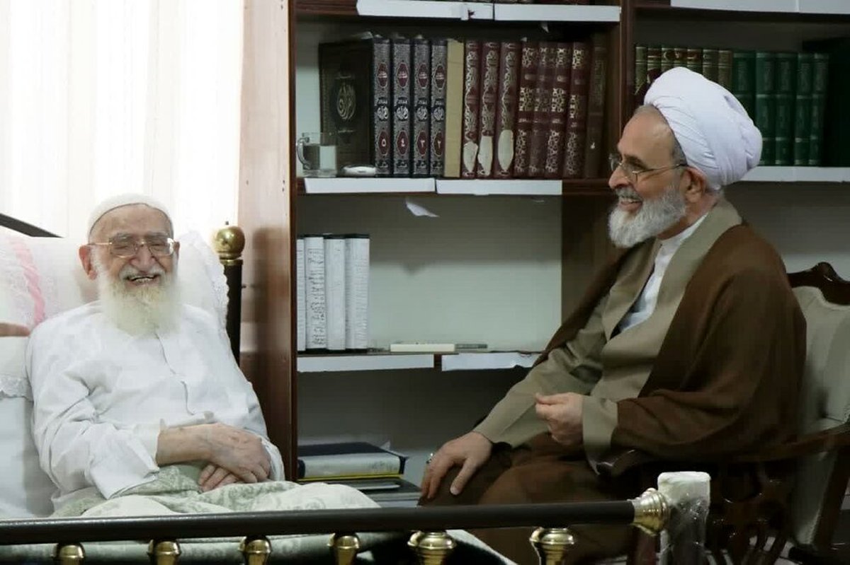 اولین تصاویر از آیت الله نوری همدانی بعد از مرخص شدن از بیمارستان
