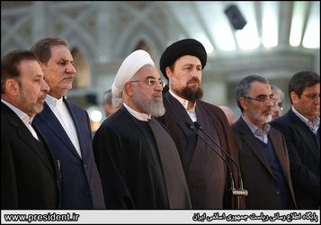 هیات دولت در مرقد امام