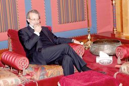 آیاعزم و اراده والاتری مبنی بر انتقال او به پاستور وجود دارد? پشت پرده نامزدی علی لاریجانی از تهران به جای قم چیست؟