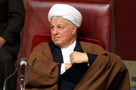 رسانه نزدیک به علی لاریجانی جواب عباس عبدی را داد : نقد شما در مورد این سخنان تند پذیرفتنی نیست