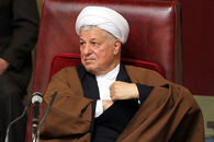 رسانه نزدیک به علی لاریجانی جواب عباس عبدی را داد : نقد شما در مورد این سخنان تند پذیرفتنی نیست