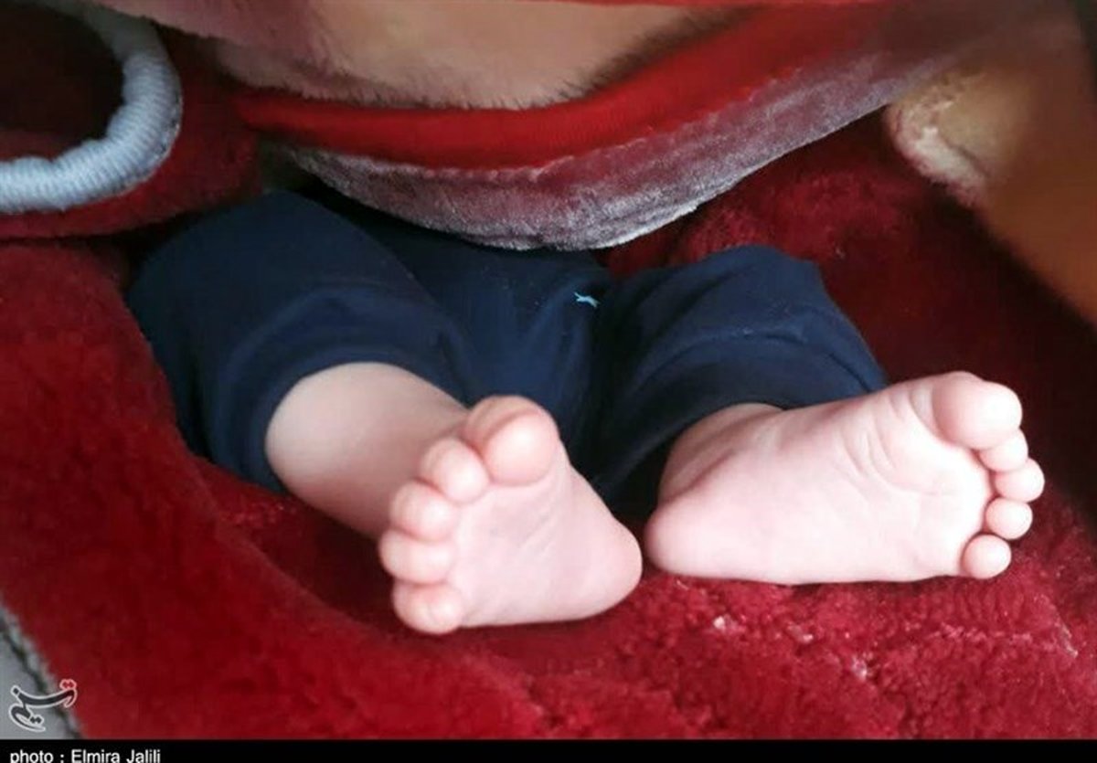 انهدام باند سابقهدار با وعده فروش نوزاد/ کشف نوزاد ۱۵روزه از محل اختفای مجرمان