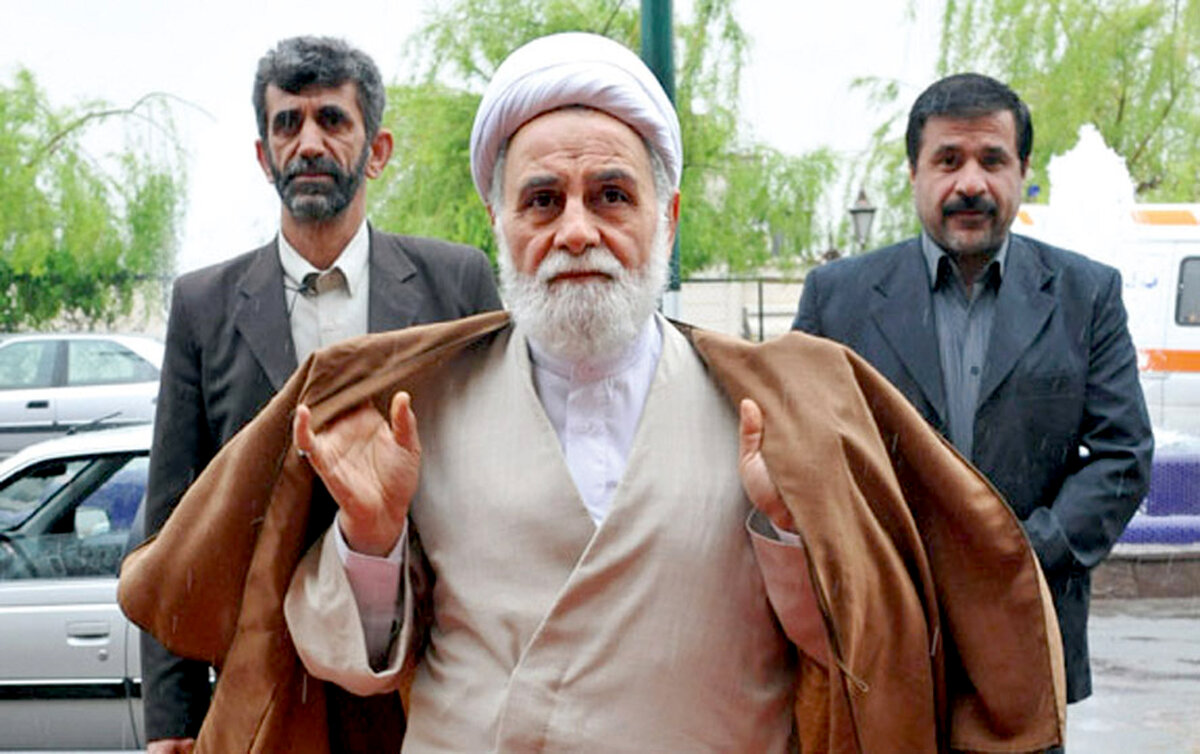ناطق نوری گفت:‌ برای یافتن گزینه‌های غیر از روحانی فعال باشید