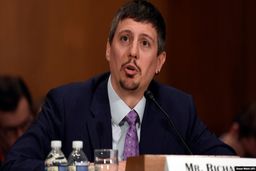 معمار تحریم‌های ایران : مکانیسم ماشه تیر خلاص نیست