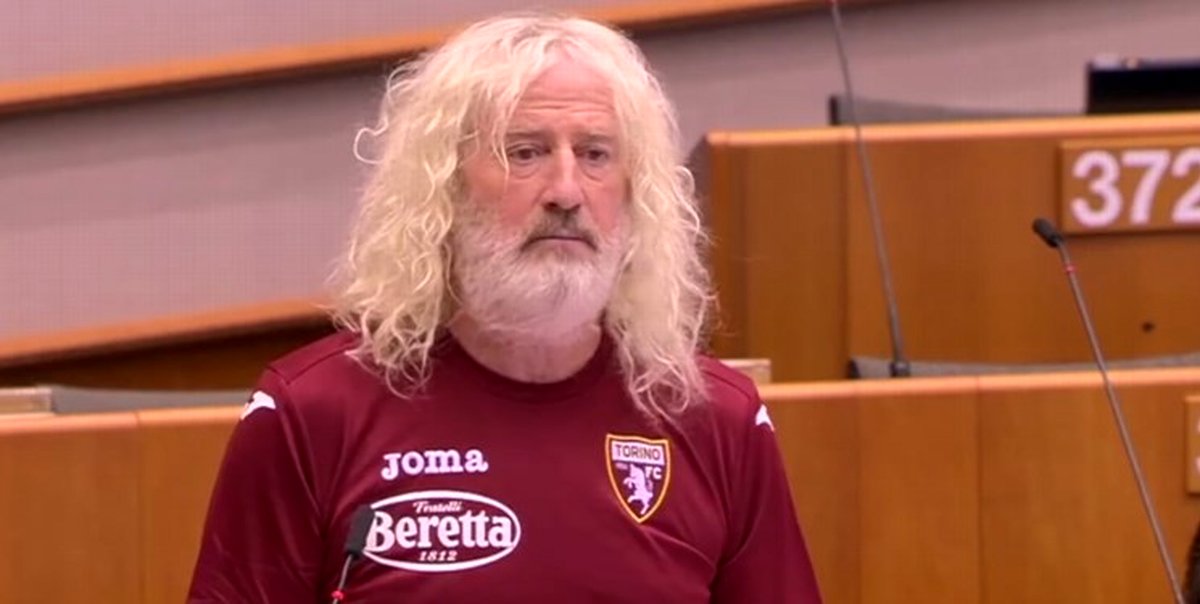 قانونگذار اروپایی: تحریمهای غیرقانونی علیه ایران تروریسم اقتصادی است