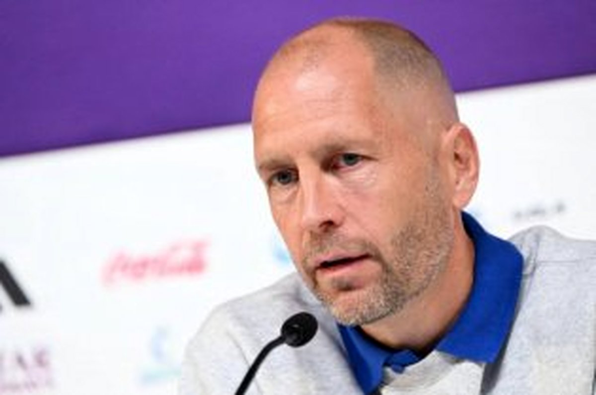 عذرخواهی سرمربی آمریکا از مردم ایران