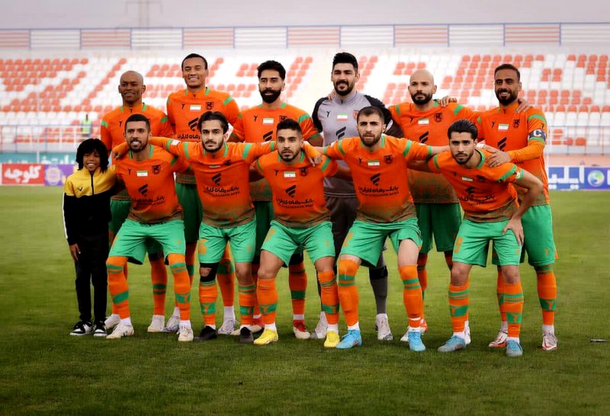 محرومیت‌ها دست ربیعی را خالی کرد