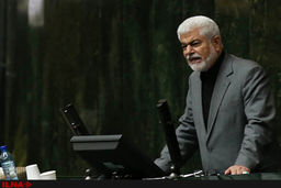 رئیس کمیسیون بهداشت: روحانی هم باید به مدرسه برود