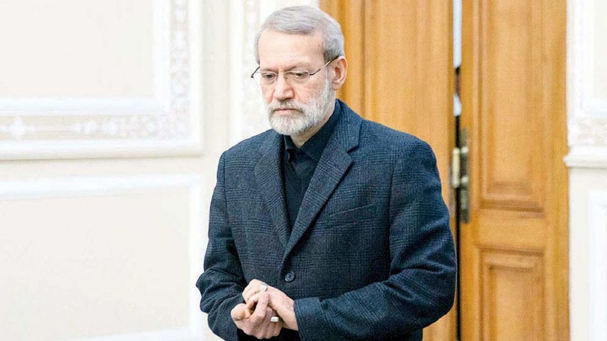 کلید صلح در دستان علی لاریجانی