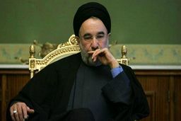 وقتی خاتمی نزدیک به اپوزیسیون‌های داخلی می‌شود