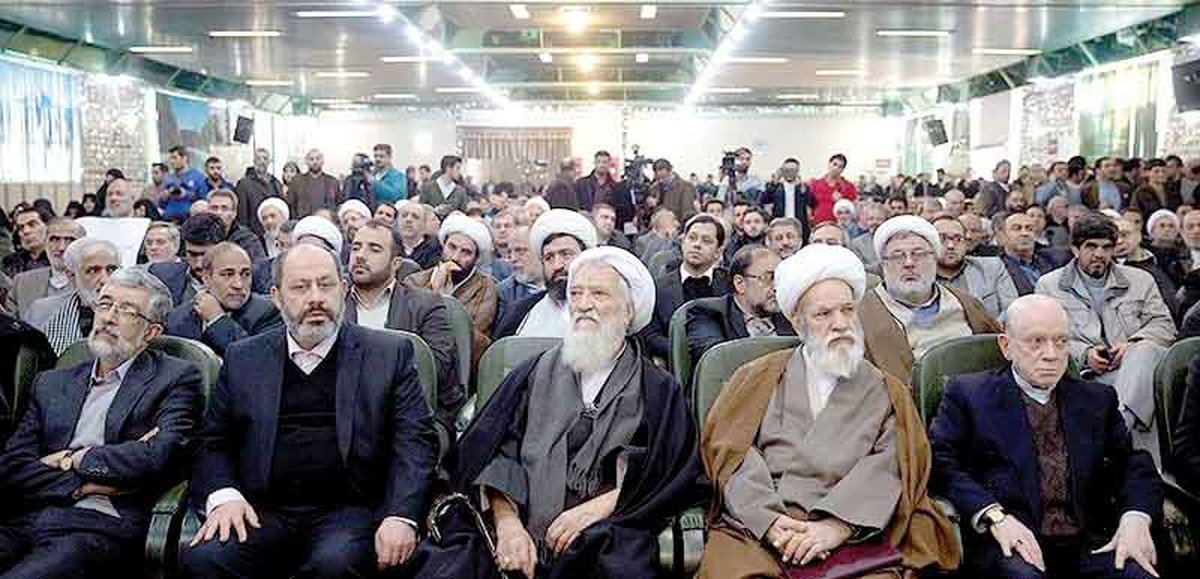 اصولگرایان به دنبال توافق با حسن روحانی هستند