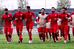 کرانچار لیست 30 نفره داد