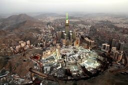 خودکشی  در مسجد‌الحرام
