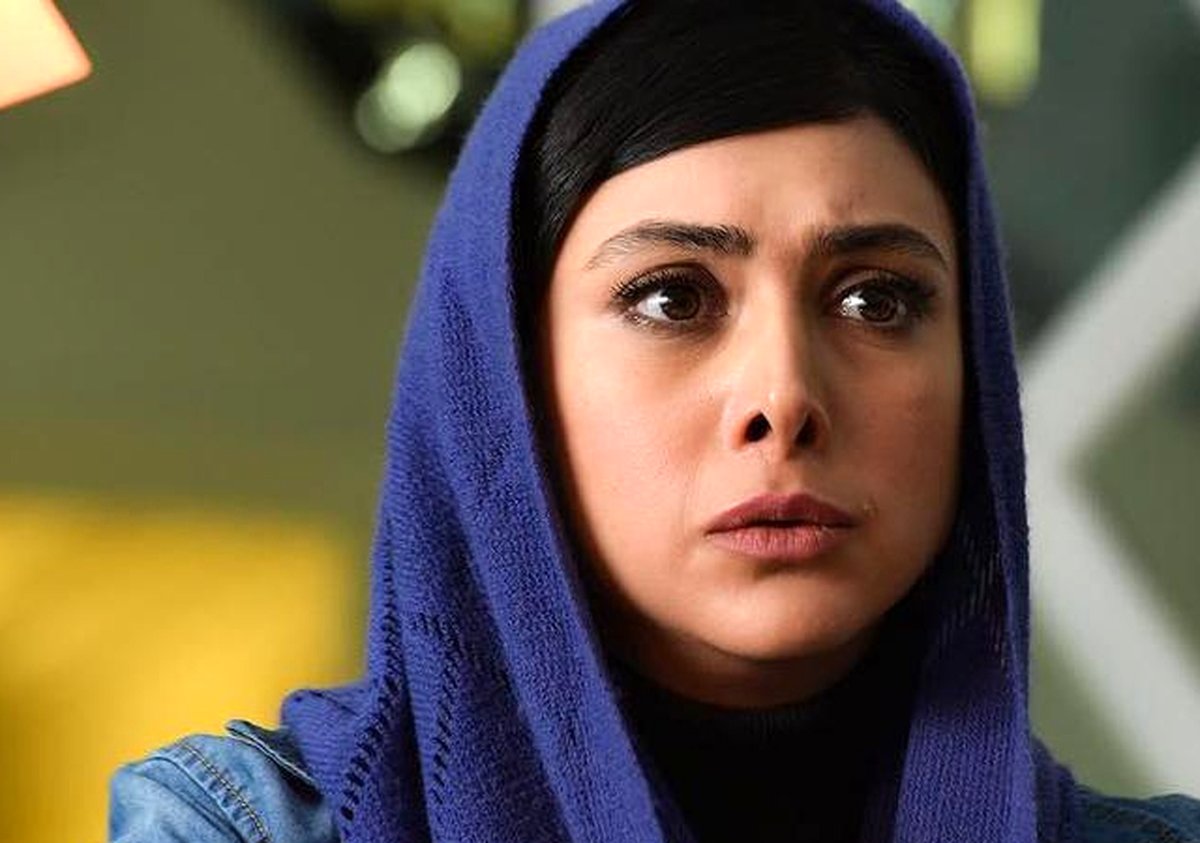 آزاده صمدی هم چادری شد! +عکس