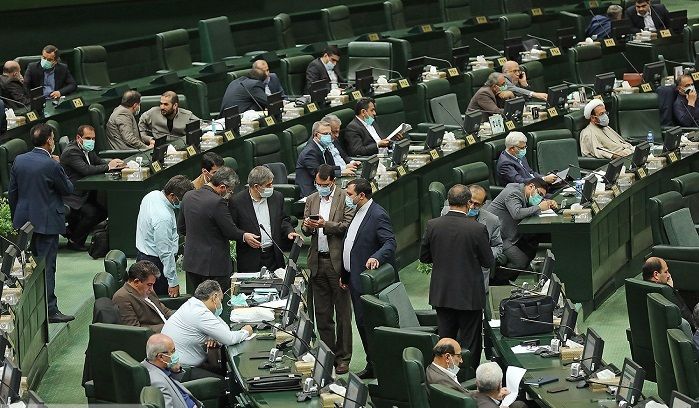 مصوبات خانه ملت؛ از منع ثبت‌نام دوتابعیتی‌ها برای نمایندگی مجلس تا جزئیات تخلفات انتخاباتی