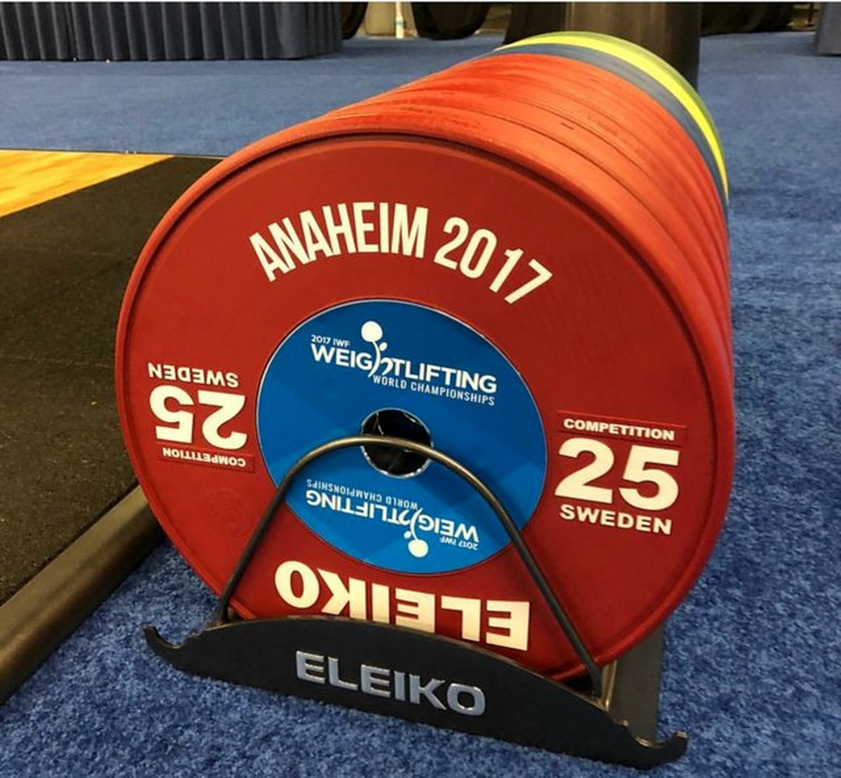 رکوردگیری دختران وزنهبردار