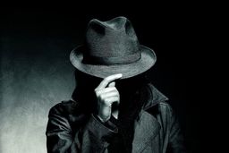  یک مأمور بدنام سرویس جاسوسی انگلیس (ام آی ۶) معمار تحریم های ایران