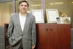 آخوندی رخصت خواست و استعفا داد؛ آغاز موج تغییرات در کابینه