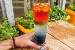 شربت سه رنگ متفاوت برای پذیرایی خاص+دو روش تهیه