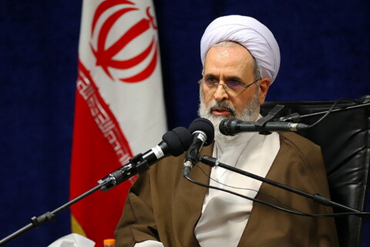 آیتالله اعرافی: مسئولان صدای مردم را بشنوند و به مسایل و مشکلات رسیدگی کنند