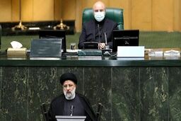 انتقاد خبرآنلاین از رئیسی و قالیباف در ماجرای برنامه هفتم توسعه