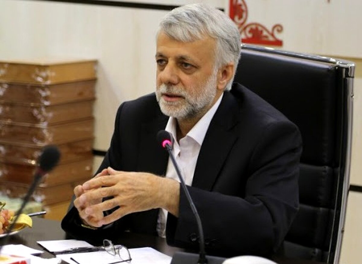 مهدی آیتی: جهانگیری معاون اولی را به خواب هم نمی‌دید/ جهانگیری و مرعشی همه پست‌ها را بین نیروهای کارگزاران تقسیم کردند/ ورود جهانگیری به انتخابات 96 توهین به شعور ملت بود/ جهانگیری می‌دانست با استعفایش باید در خانه گل‌ها را آب می‌داد