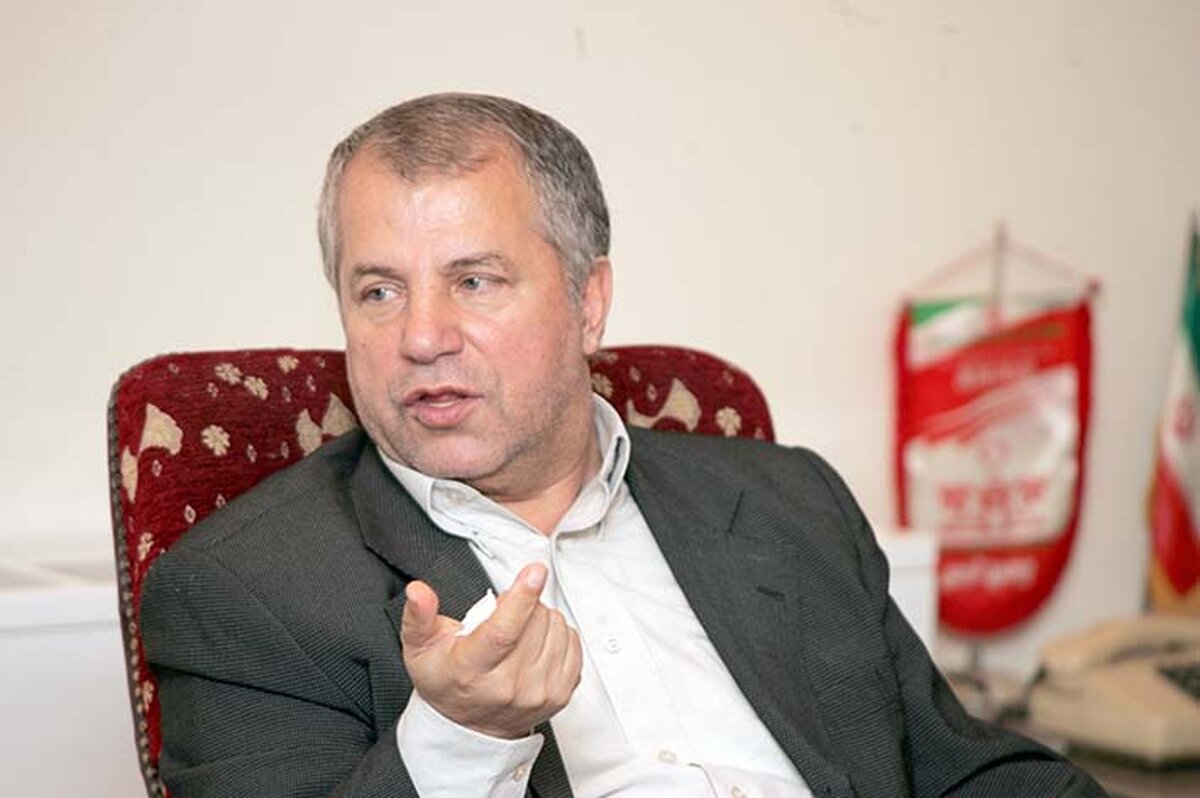 پروین: علیپور فرشاد پیوسی گل می‌زند/ کیف می‌کنم بازی‌های تیم آقا برانکو را نگاه می‌کنم