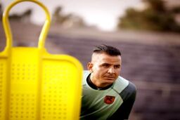 حامد لک با شماره پرسپولیس در تیم جدید