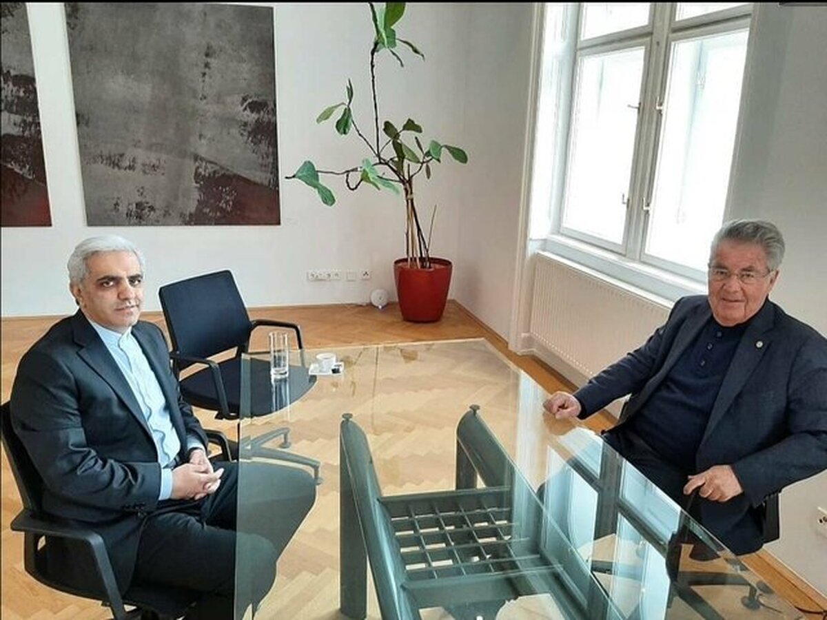سفیر ایران با رئیس جمهور سابق اتریش دیدار کرد