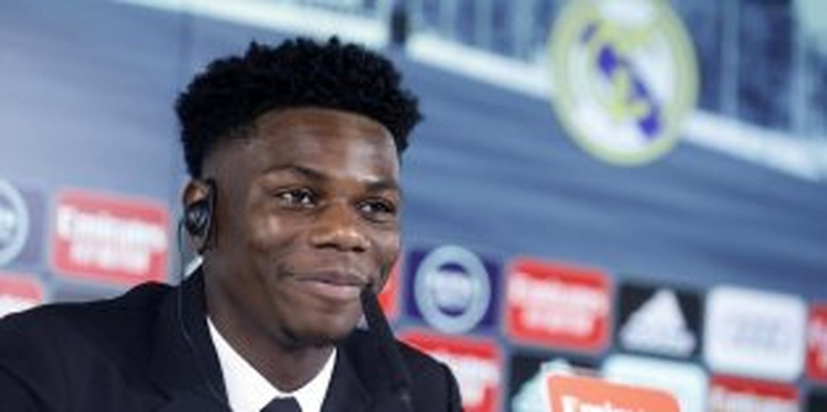 وقتی امباپه برای رئال دست میزند (عکس)