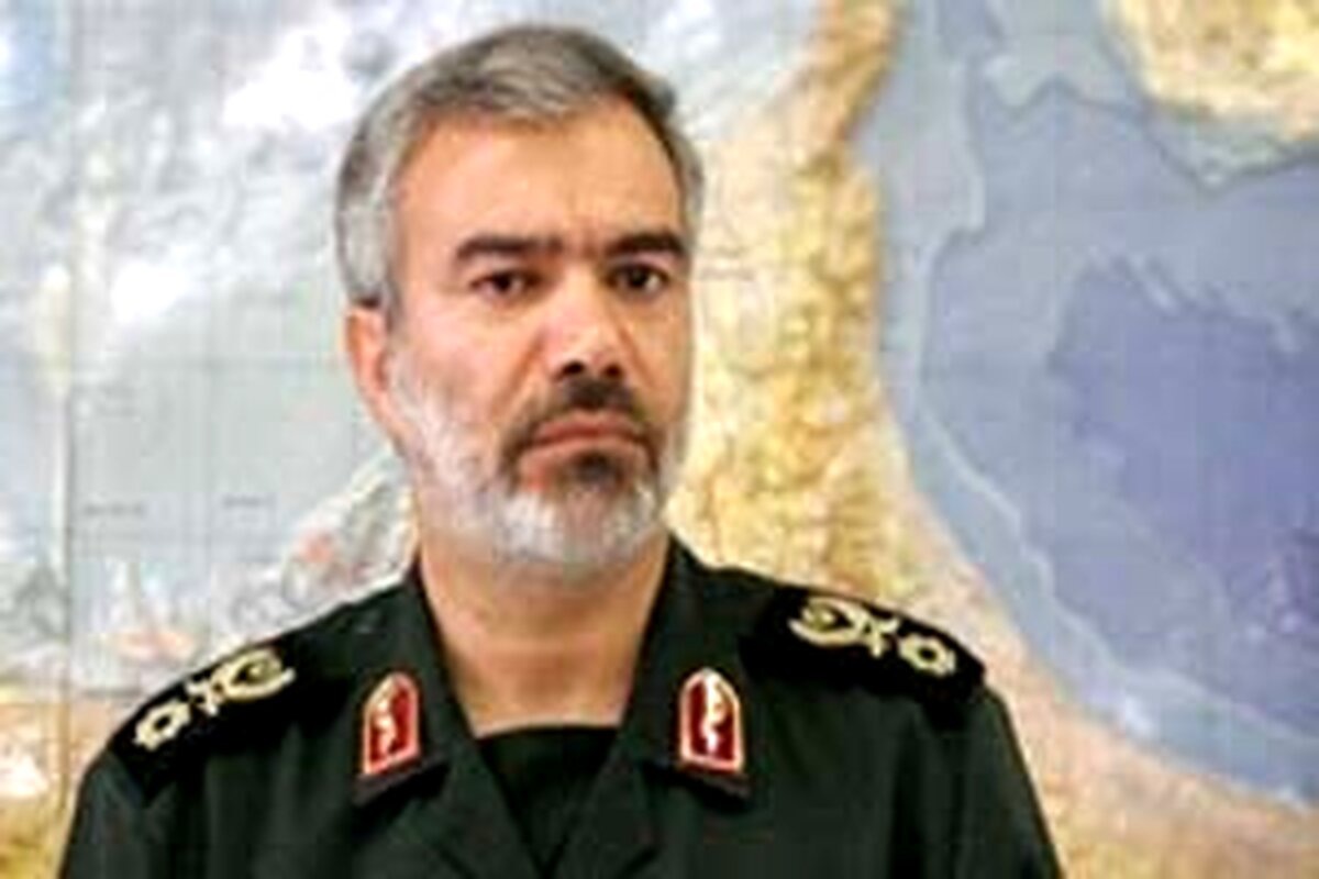 هشدار قاطع فرمانده نیروی دریایی سپاه به آمریکا/ کوچکترین اهمال در خلیج فارس باعث غرق شدن ناوتان می‌شود
