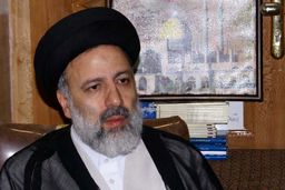 فعال اصولگرا: شواهد و قرائنی داریم که رییسی کاندیدا می‌شود