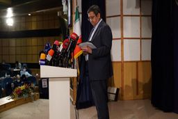 اظهارات جنجالی همتی در تلویزیون؛ از پیامک حجاب به زنان تا فیلترینگ