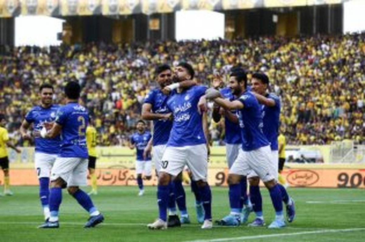 برای اولین بار، دانشگر گل زد و استقلال نبرد