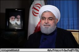 دکتر روحانی در گفت و گوی زنده تلویزیونی با مردم ایران اسلامی:
مذاکره همزمان با تحریم معنا ندارد/ تحریم های آمریکا علیه کودکان و ملت ایران است/اگر دولت امریکا آماده باشد، ما هم آماده مذاکره برای دریافت بدهکاری های آنها به ملت ایران از سال 1332 هستیم/هدف ت