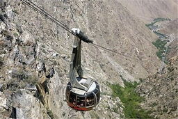 دهکده گنجنامه همدان حق بهره‌برداری از تله کابین تا تایید استاندارد را ندارد