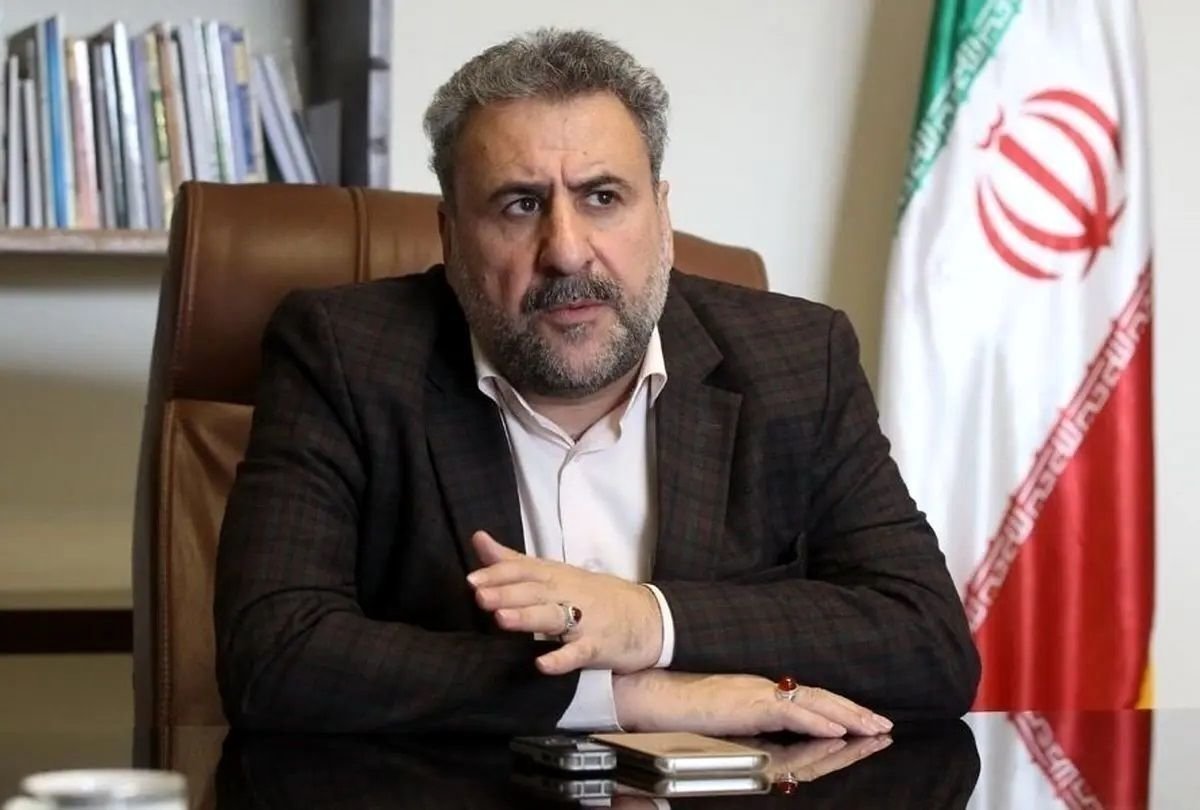 فلاحت پیشه : مثل زمان روحانی در آمریکا کسی به پزشکیان چشمک نمی زند