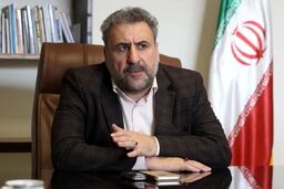 فلاحت پیشه : مثل زمان روحانی در آمریکا کسی به پزشکیان چشمک نمی زند
