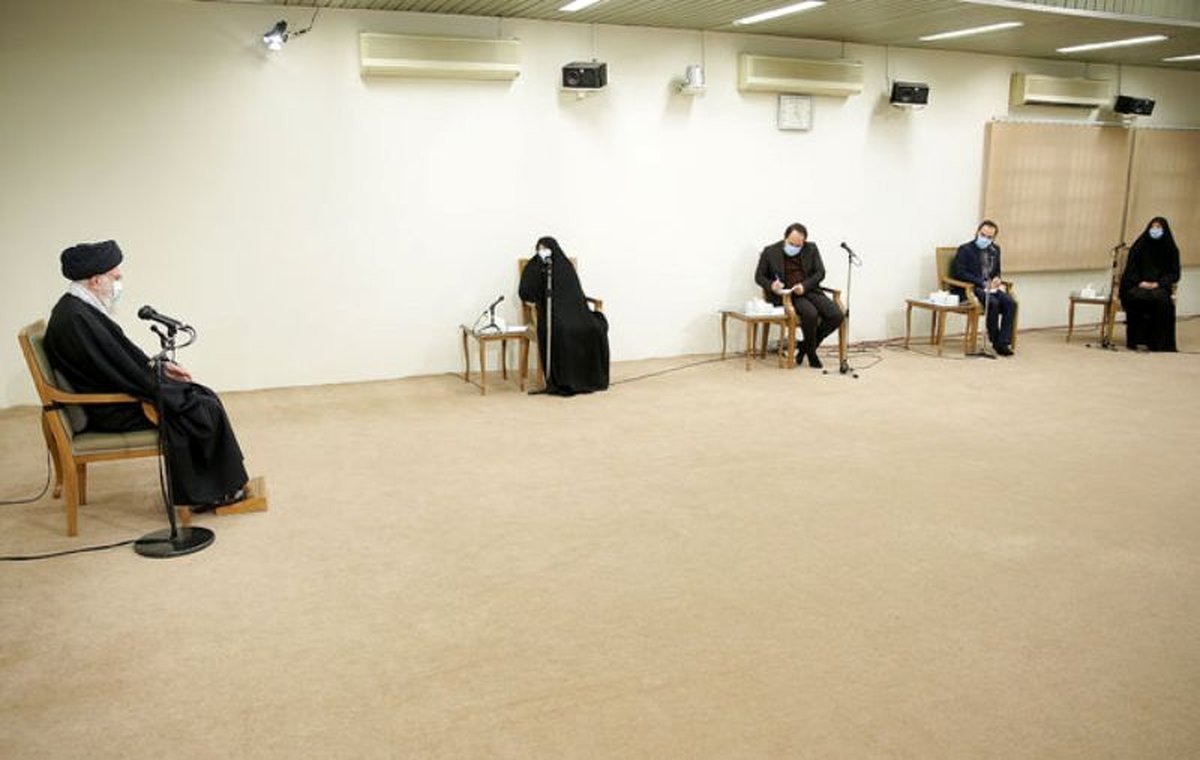 خانواده دانشمند شهید فخریزاده با رهبر انقلاب اسلامی دیدار کردند