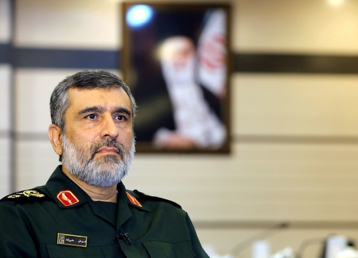 برای نخستین بار متن دست نویس وصیت‌نامه شهید حاجی زاده را ببینید