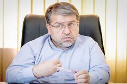 ولی‌فقیه خارج از عمل به قانون و تطابق آن با شرع اسلام اختیار مضاعفی ندارد
