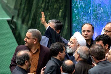 رای اعتماد مجلس به میرزایی و مونسان