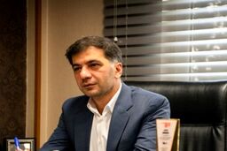جزئیات دریافت وام و پرداخت پول است را از زبان کریمی