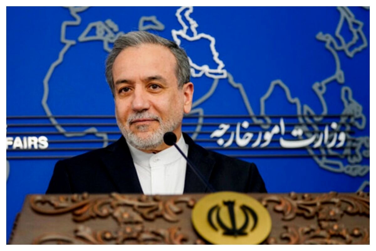 عراقچی:امیدوارم شایعات مضحک تغییر نام خلیج فارس فقط دروغ پراکنی باشد